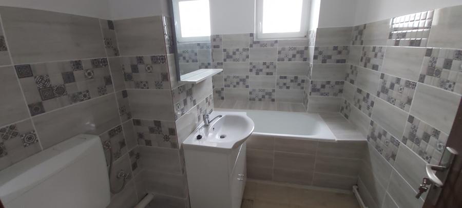 Apartament 3 camere de inchiriat, ultracentral Focsani