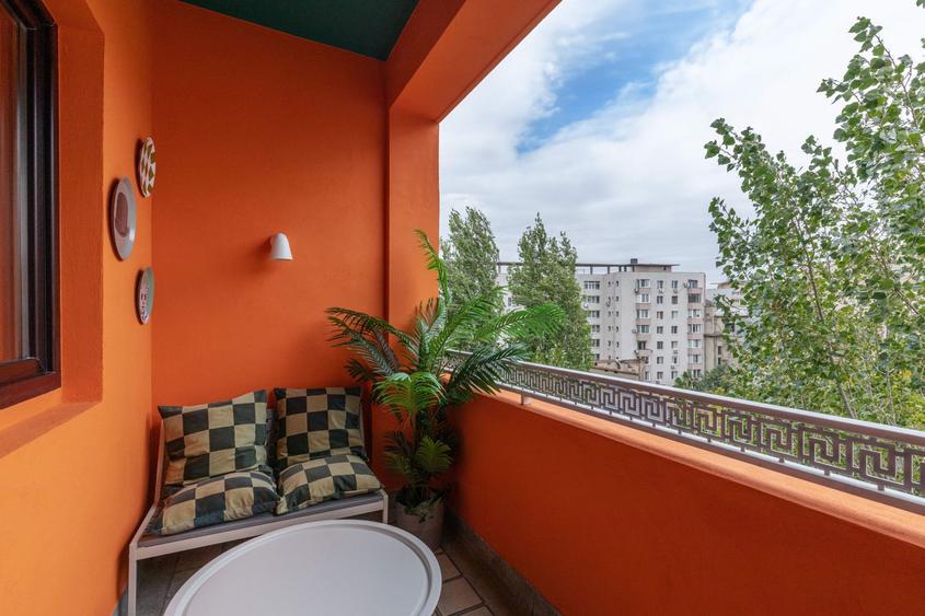 Apartament 4 camere de închiriat