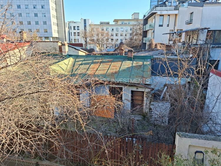 Piata Victoriei  teren cu casa demolabila-comision 0! - 10