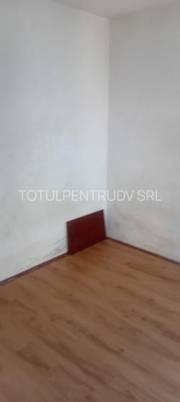 Casa cu gaze si garaj Calea Giulesti 300 mp teren - 2