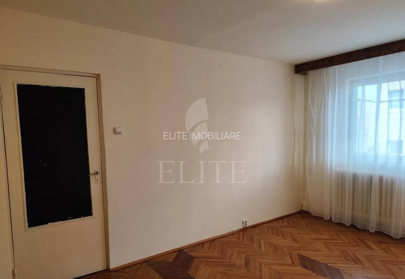 Apartament 3 camere în zona STRAZII RETEZAT - 5
