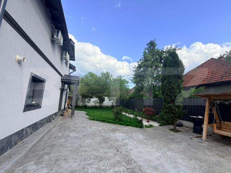 Casă individuală modernă in NOUA, complet mobilată și utilată 459,000EUR