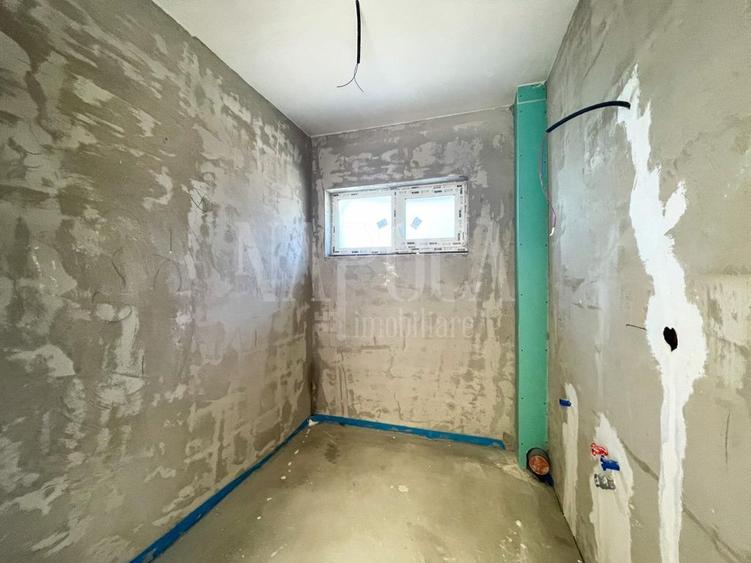 Casa 4 camere de vanzare in Floresti