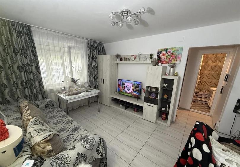 Ap 2 camere, confort 2, Viziru 3, parter cu balcon, mobilat si utilat