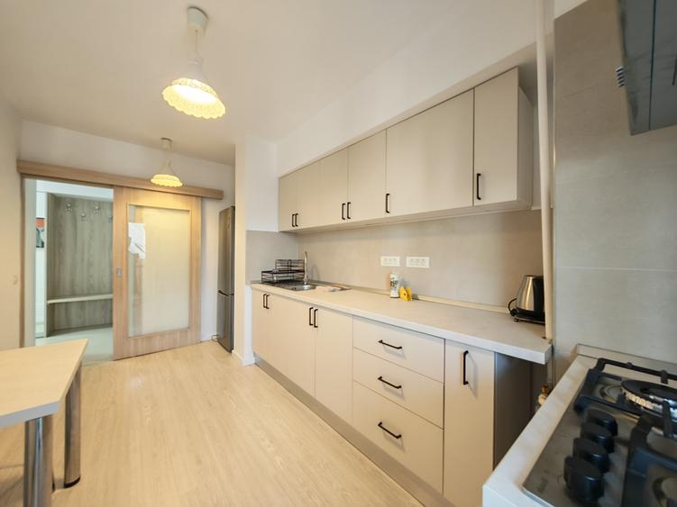 Închiriere apartament 3 camere I Piața Victoriei - Titulescu I Mobilat, utilat