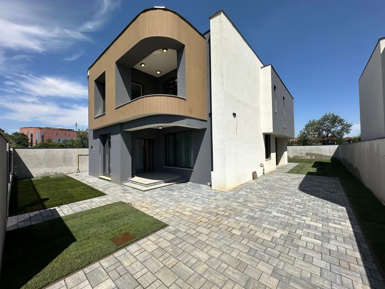 Vile exclusiviste | 5 camere | Lacul Lebada | Pantelimon Cernica