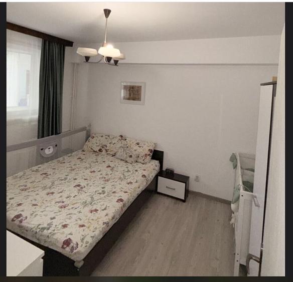 Dristor- Baba Novac, Bloc Mixt, 5 minute metroul Dristor- garsoniera