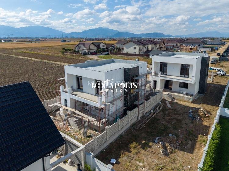 Casǎ Lux | Direct Dezvoltator | Predare la Cheie