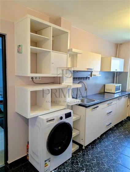 Girocului - 2 Camere - Etaj 3 - Bloc Izolat Termic - AC