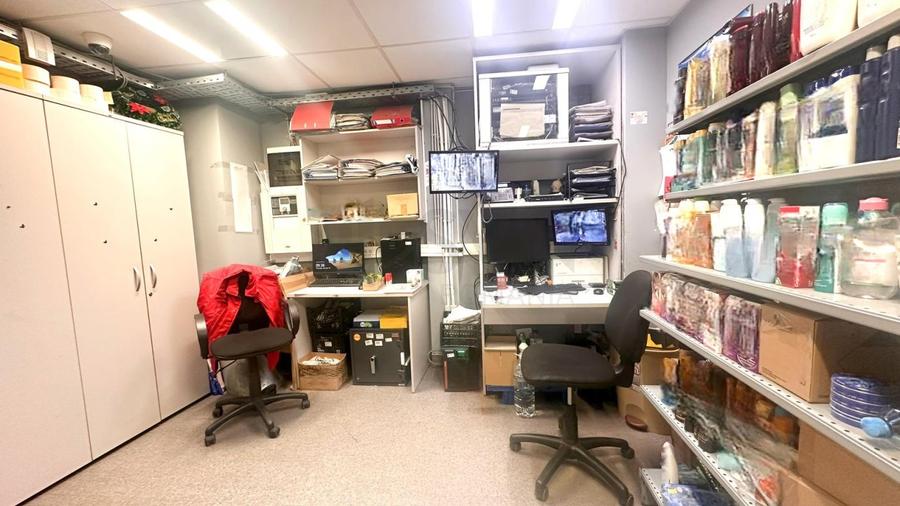 REC3001257 Spatiu comercial Universitate l Bloc Nou