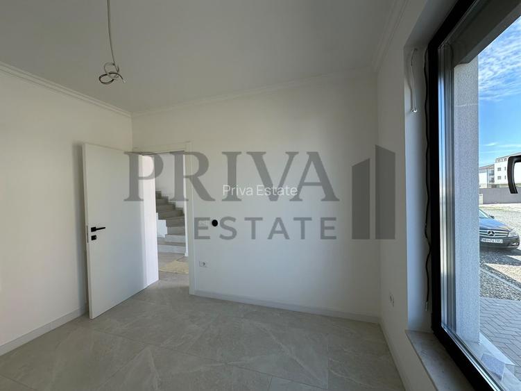 Casa insiruita, bucatarie inchisa, 3 camere, 2 bai, Giroc - 9
