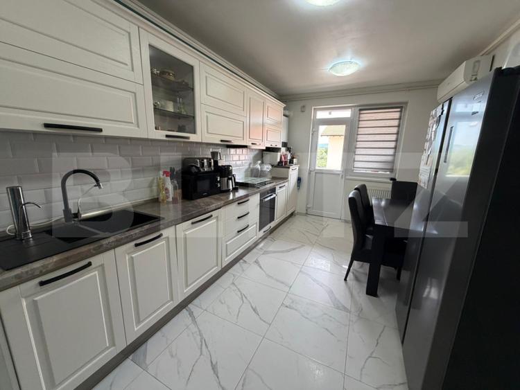 Apartament cu scară interioară, 100 mp, boxa si garaj, zona Central