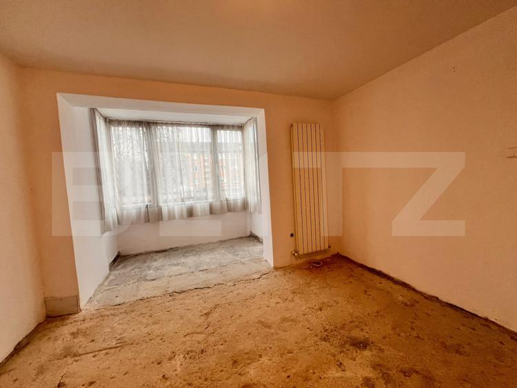 Apartament 2 camere circular –zona centrală Hunedoara