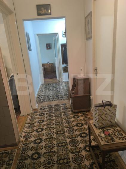 Apartament de vanzare, cu 3 camere si 3 balcoane, 74 mp, zona Manastur