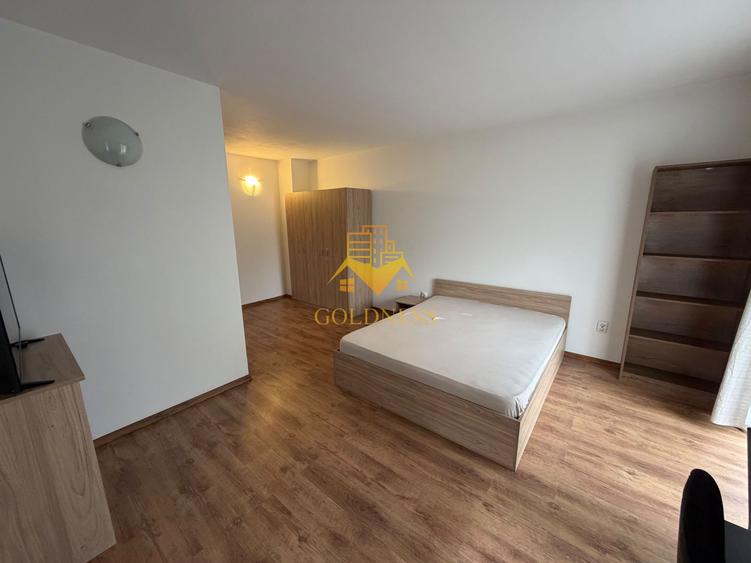 Duplex, Andrei Muresanul, 5 camere,Curte, Parcare,Grand Hill, Lidl,ELF