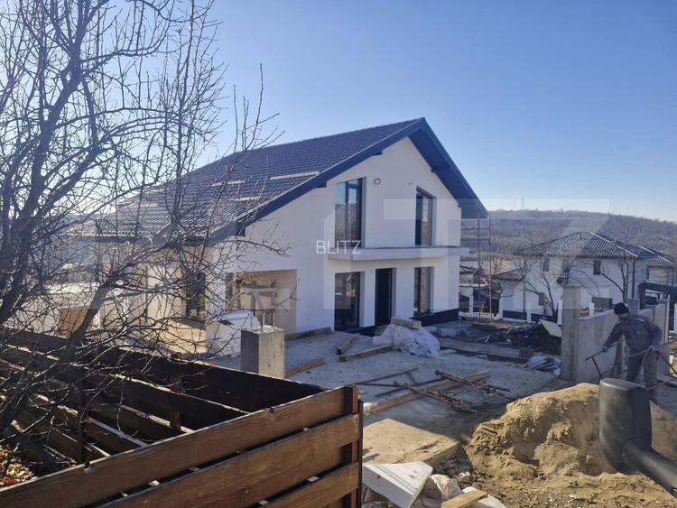 Vila moderna cu 5 camere in Valea Adanca, langa lac - 4