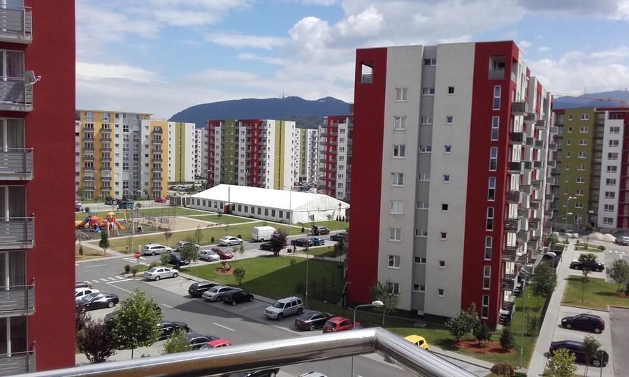 Apartament cu 2 camere, decomandat, Avantgarden 3, Brașov