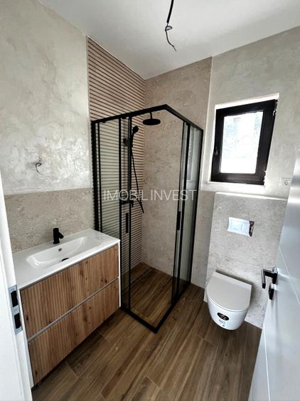 Casă modernă individuală, 3 camere, 2 bai, 300 mp teren