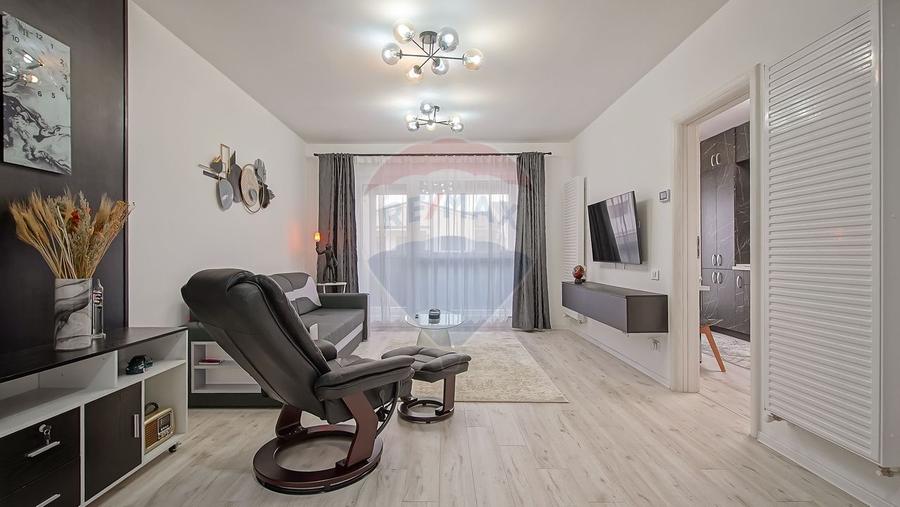 Comision 0 %! Garsonieră de vânzare, loc de parcare suprateran!