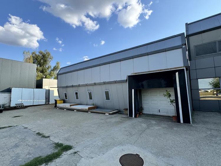 Hala industriala 1000mp, Carcea
