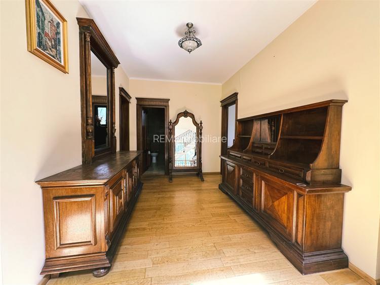 Casa individuala cu personalitate, strada privata cu acces securizat, Europa - 20