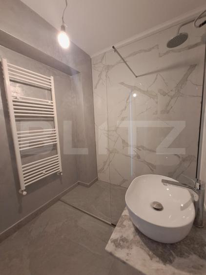 Garsonieră de vânzare, 38 mp, zona Tractorul