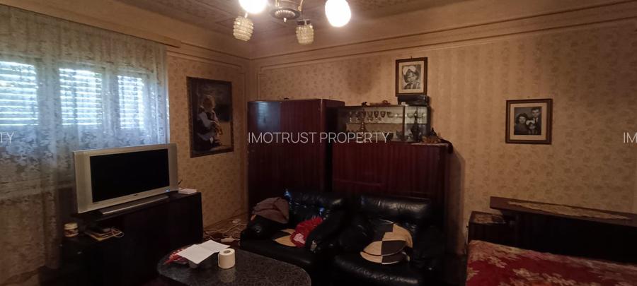 🏡  Teren generos cu Casă de Poveste în Șiria, Arad- Locație Rară - 9