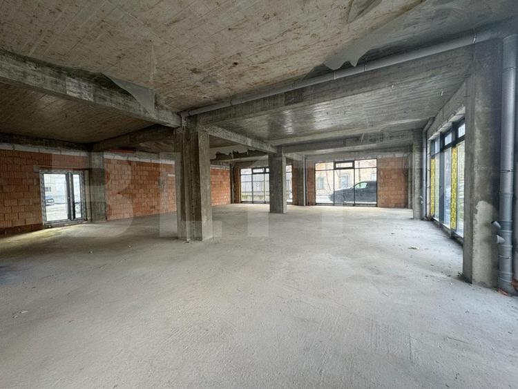 Spatiu comercial de inchiriat, central, Radauti
