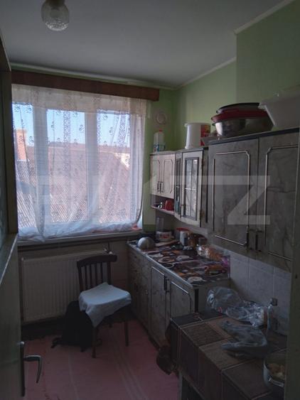 Apartament cu 3 camere, etajul 3, Câmpulung Moldovenesc
