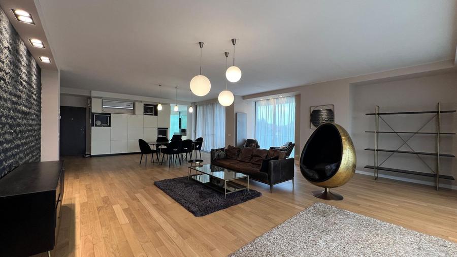 Penthouse 4 camere | vedere catre lac | piscina privata si salata de fitness