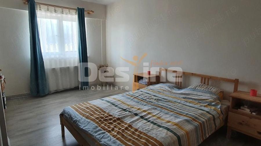 Apartament 2 camere cu balcon generos și vedere superbă către munți
