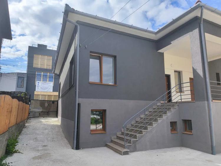 Spatiu in Vila de inchiriat , zona Centrala , 300 mp, 7 Parcari