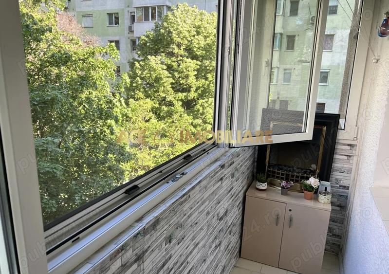 2 Camere de inchiriat | Piata Delfinului | Metrou | Renovat | Parcare