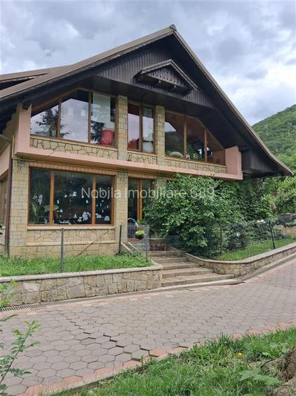 CASA P + M  1 GARSONIERA SI TEREN DE VANZARE IN TARGU OCNA - 4