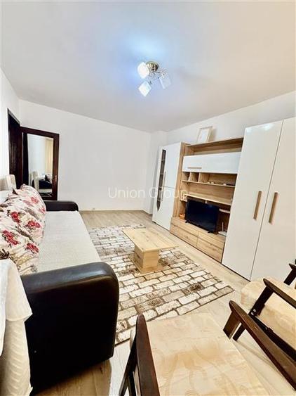 Apartament 2 camere Decomandat, Inel 2 - 3