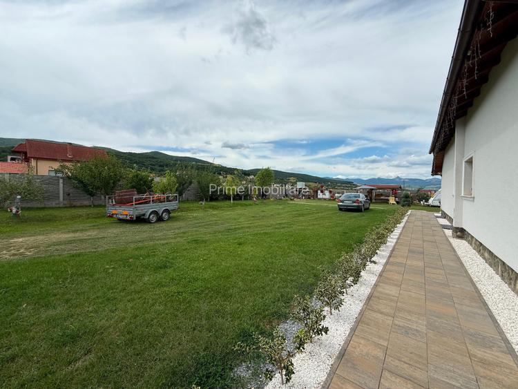 Casă de vânzare în Micești | 117 mp utili | 809 mp teren | - 6