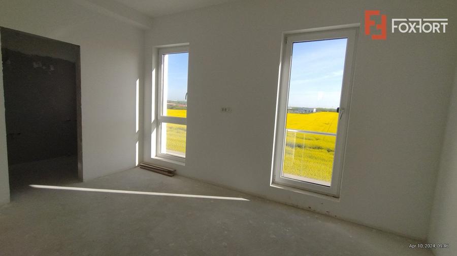 Apartament 3 camere, zona Torontalului - Etaj retras