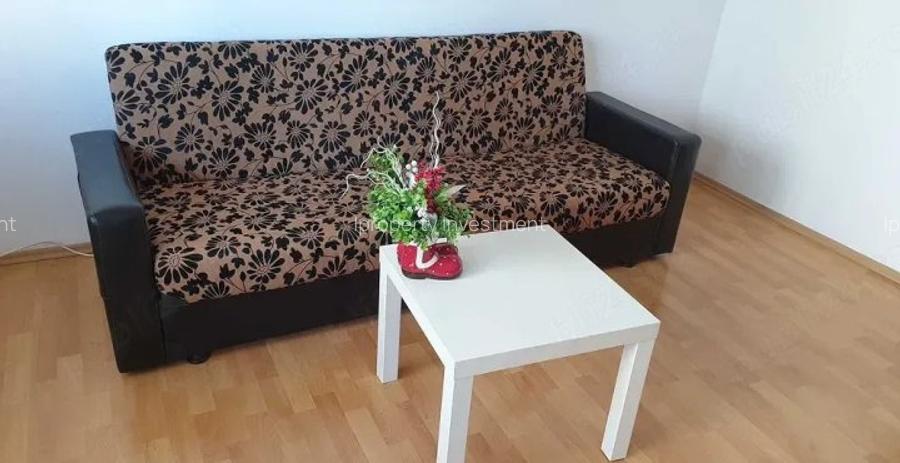 Închiriere Apartament 3 camere în Victoriei - 2