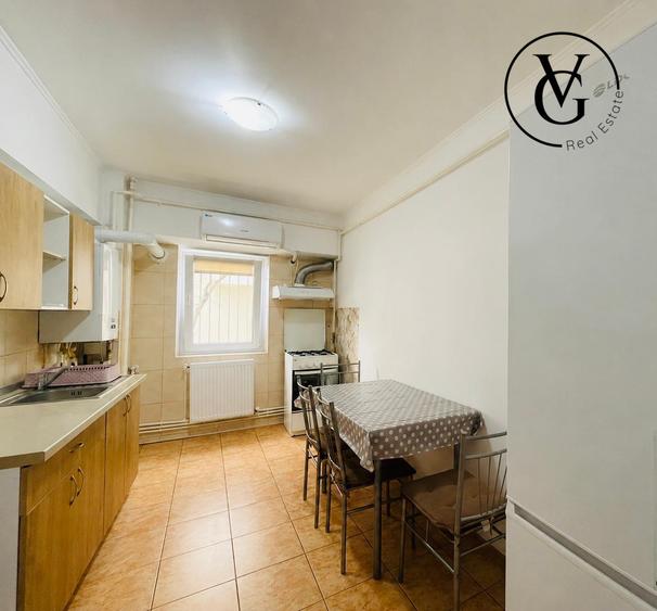 Apartament 2 camere- Zona Faleza Nord- Centrala proprie