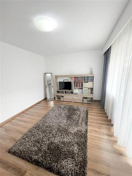 RECO, Apartament decomandat tip PC, 3 camere, 3 balcoane, gata de mutat, etajul1