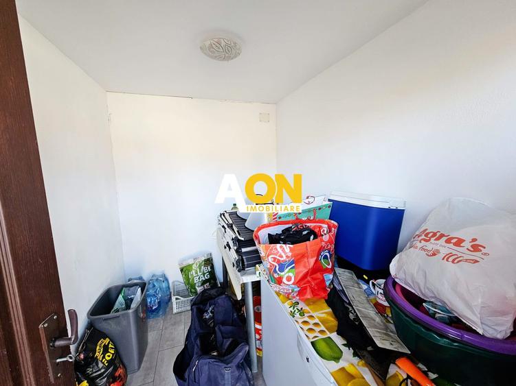 Casă 4 camere, renovată, mobilată, utilată, 410 mp teren, zona Centru