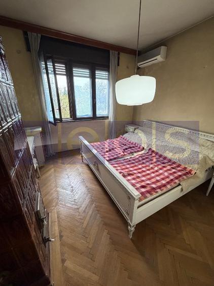 VANZARE 3 CAMERE DECOMANDAT - GARAJ