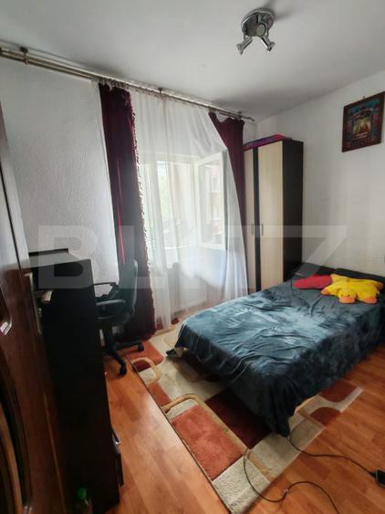 Apartament de vanzare - 4 camere - Zona Împăratul Traian