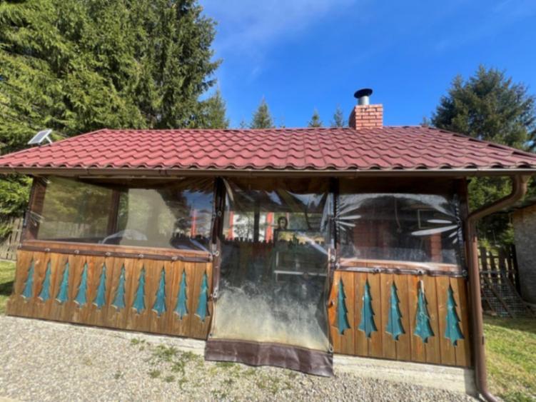 REFUGIU DIN INIMA NATURII, CASĂ DE VÂNZARE, 144mp COMANDĂU/ COVASNA