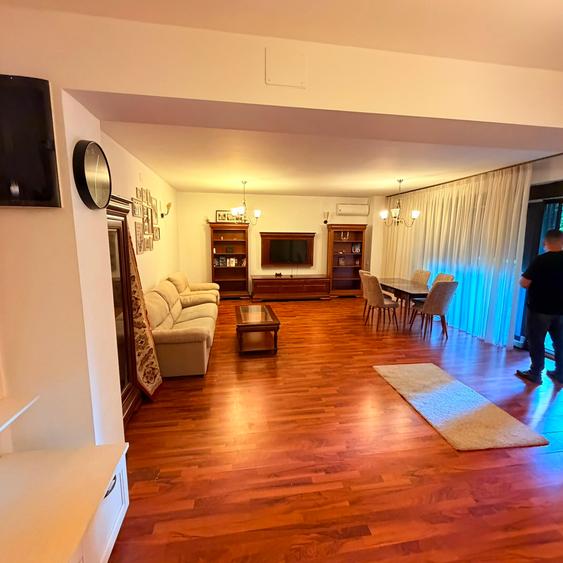 Apartament 3 camere | Central Park | Stefan cel Mare | 2 parcari