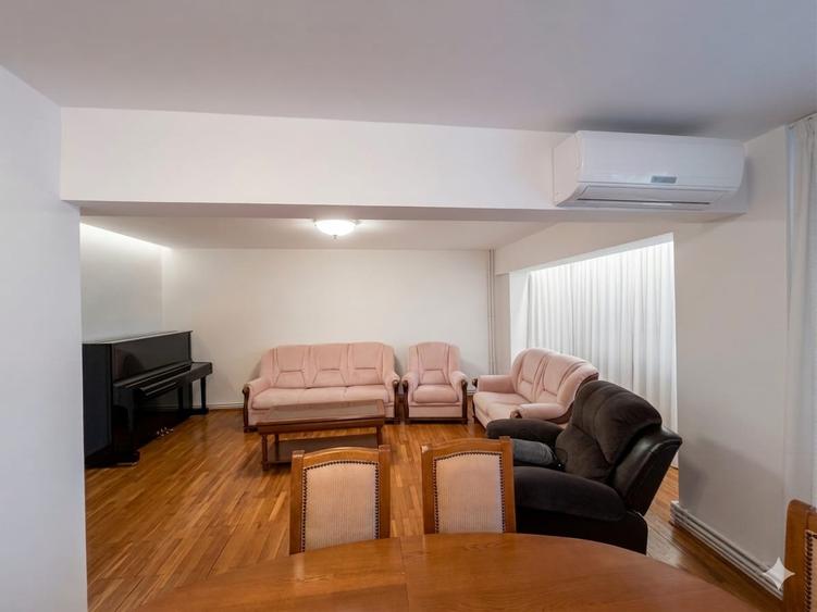 Închiriere apartament 3 camere Faleza Nord