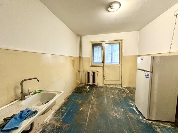 4 camere | Rahova | 13 Septembrie | Bloc M din 1982 | Comision 0%