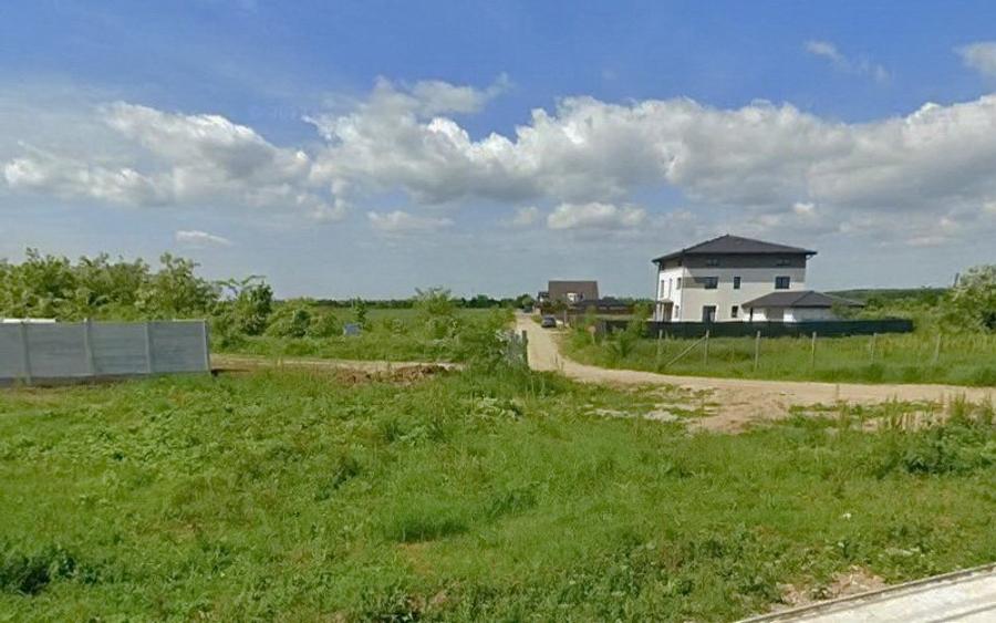 Teren 12.000 mp, deschidere 42 m, DN1 – Saftica – Lahovari