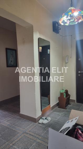 Apartament 4 camere, zona Centrala