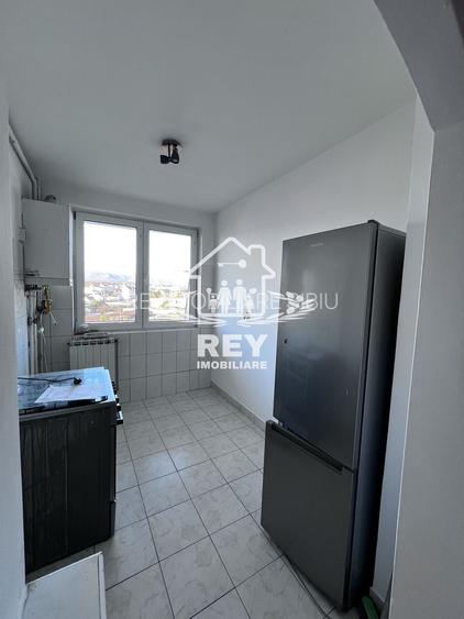 Apartament 2 camere,bloc cu lift, Str. Oștirii/Mihai Viteazul/N.Iorga - 19
